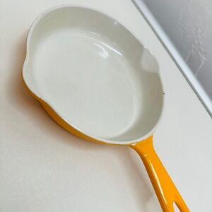 Le Creuset Yellow Orange #16 Cast Iron Skillet
